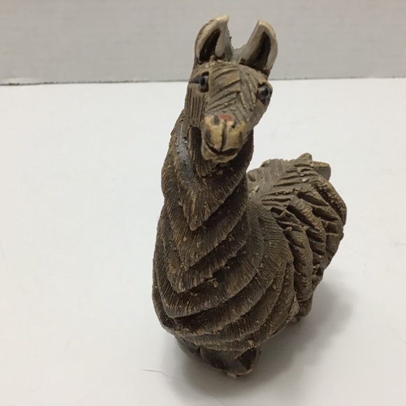 Artesania Rinconada Llama Figurine Carved Animal Collectible Art Uruguay Signed - Picture 4 of 8